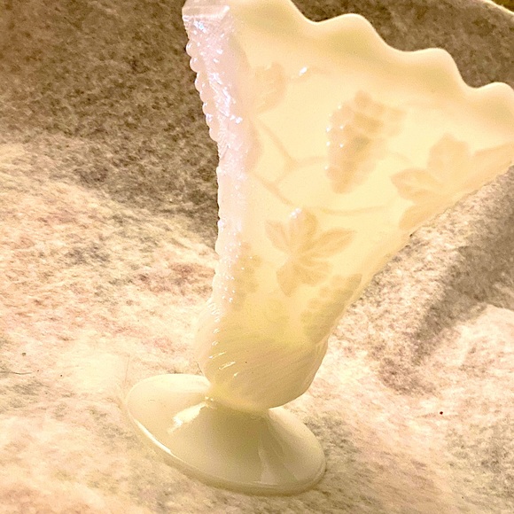 Other - Milk Glass Vase